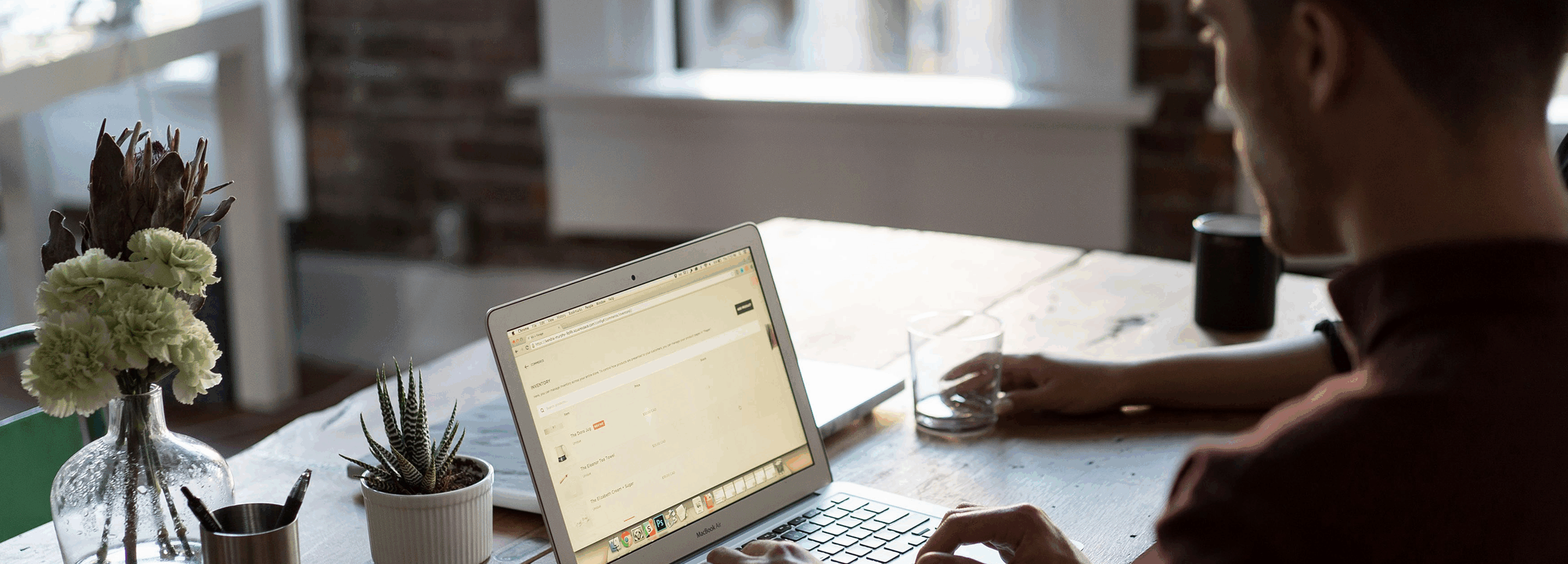MCT Web 0001 Bench Accounting C3V88BOoRoM Unsplash 1